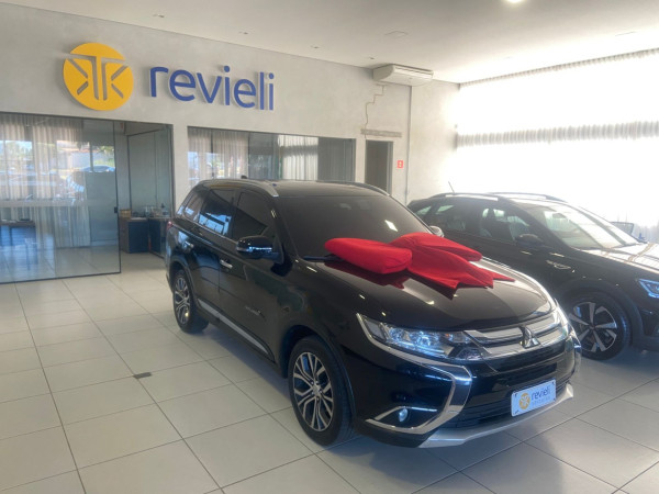 Outlander 2.2 16V 4P 4X4 DIESEL AUTOMÁTICO