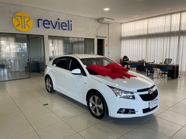 Cruze Hatch 1.8 16V 4P LT SPORT6 FLEX